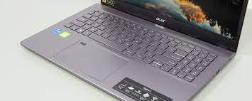لپ تاپ مهندسی ایسر اسپیر 5 laptop acer aspire 5