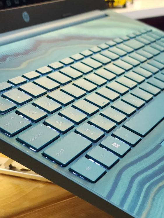 لپ تاپ دانشجویی مهندسی طراحی HP LAPTOP 15S-EQ0