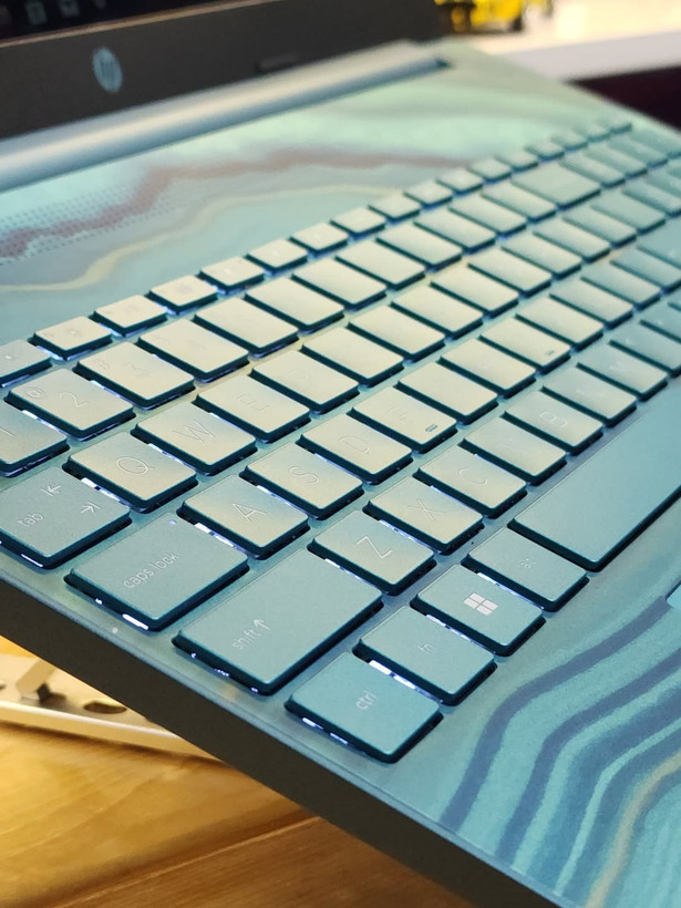 لپ تاپ دانشجویی مهندسی طراحی HP LAPTOP 15S-EQ0
