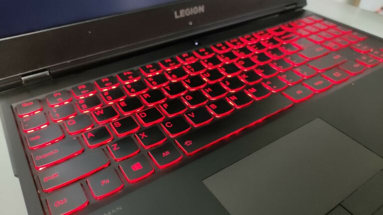 LAPTOP GAMING LENOVO LEGION 81T0 / CPU:I5-9300H / RAM:16GB DDR4 / VGA:4GB 1050 / HARD:512GB SSD / LED:15.6 FHD 60HZ