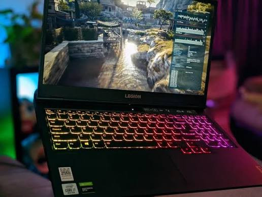 لپ تاپ گیمینگ لنوو لجیون5-15 LENOVO LEGION5-15 / CPU:I7-10750H / RAM:8GB DDR4 / VGA:6GB GTX 1660TI / HARD:512GB / LED:15.6 UHD 120HZ